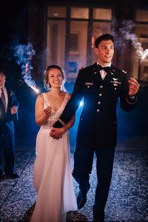 Army Uniform Wedding, Army Wedding Ideas, Forsyth Park Savannah Wedding, Military Wedding Army, Military Couple Photoshoot, Marine Corps Wedding, Military Wedding Marine, Military Bride, Military Couples Photos