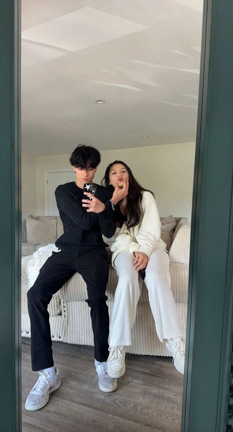 Sebastian Moy, Godzilla Wallpaper, Couple Things, Couple Picture Poses, Korean Couple, Couple Aesthetic, Cute Couple Pictures, Cute Couples Goals, Picture Poses