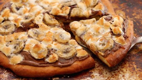 Dessert Pizza (No-Knead Brioche Dough) Sweet Pizza Dough Recipe, Apple Dessert Pizza, Dessert Pizzas, Gemma Stafford, Nutella Pizza, Brioche Dough, Sweet Pizza, Chocolate Pizza, Rolls Easy