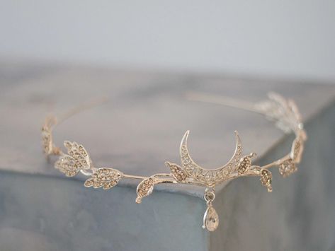 Crescent Moon Crown, Moon Head Band, Silver Leaf Tiara, Elven Hairpiece, Fairy Headpiece, Fantasy Crown, Fae Hair Piece, Celestial Headdress - Etsy Moon Crown, Leaf Tiara, Laurel Crown, Fairy Headpiece, Fantasy Crown, Crown Aesthetic, Beautiful Moon, Jewelry Lookbook, Head Band