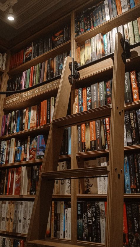 Bookshelf Ladder Aesthetic, London Bookshop Aesthetic, The Mistletoe Motive Aesthetic, Cute Bookshop Aesthetic, Book Store Worker Aesthetic, Small Bookshop Aesthetic, Cozy Book Store Aesthetic, Christmas Bookstore Aesthetic, Book Store Owner Aesthetic