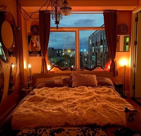 welcoming, orange, city, aesthetic, vibes, mood, calm, relaxing, therapeutic Bedroom Aesthetic Dark, Lofi Vibes, Bedroom Aesthetic Cozy, 40 Aesthetic, Cozy Small Bedrooms, Calm Room, Vibe Rooms, Vibe Bedroom, Orange Rooms