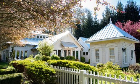 The Orchard House | Old Edwards Inn and Spa Old Edwards Inn Wedding, Mountain Destination Wedding, Highlands North Carolina, Old Edwards Inn, Orchard House, Wedding Venues North Carolina, Mountain Destinations, Ranch Exterior, Event Planning Tips