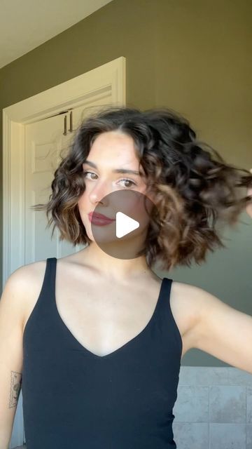 ashley kay on Instagram: "curling my hair with a 3/8in iron! 💖 this was so fun lol (products & curling iron are 🔗 on my amazon)" Small Curls With Curling Iron, Ashley Kay Short Hair, Short Hair Iron Curls, Small Curling Iron Curls, Tiny Curls Hairstyles, Curling Iron On Short Hair, How To Curl Ur Hair With A Curling Iron, Tiny Curling Iron Curls, Lose Curls Short Hair