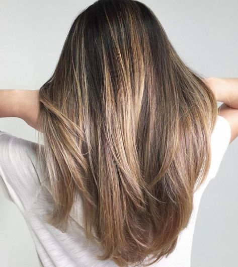 Balayage for Summer - Straight Hair - Brunette to Blonde - Long Hair #haircolorbalayage Natural Blonde Balayage, Balayage Styles, Balayage Hair Ash, Balayage Straight, Balayage Straight Hair, Balayage Blond, Kadeřnické Trendy, Blond Balayage, Hair Blond