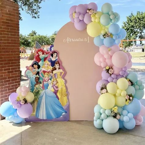 115PCS Disney Princess Theme Balloon Garland Arch Big Kit With Macaron Latex Balloons for Girl Disney Princess Balloon Garland, Princess Backdrop Ideas, Disney Princess Decorations, Disney Princess Theme Birthday Party, Princess Birthday Decorations, Disney Princess Theme, Princess Balloons, Balloons Arch, Princess Birthday Party Decorations