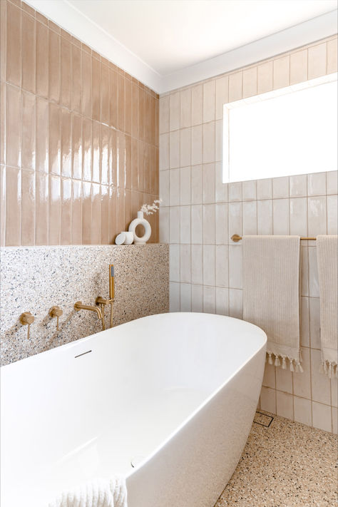 What a transformation! Peachy pinks + terrazzo + brass = one of our favourite colour combinations. Featuring our Soul Tapware & Accessories in Brushed Brass and our Glacier Freestanding Bath.⁠ Swipe across to see what the bathroom looked like before the renovation. Pink Terrazzo Bathroom, Terrazzo Bathroom, Peach Bathroom, Warm Bathroom, Pink Terrazzo, Bathroom Freestanding, House Makeovers, Architectural Designer, Standing Bath