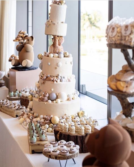 Inside Malika Haqq’s Bear-Themed Baby Shower {PHOTOS} – BellyitchBlog Gateau Baby Shower Garcon, Teddy Bear Baby Shower Decorations, Teddy Bear Baby Shower Theme, Bear Baby Shower Theme, Idee Babyshower, Boy Baby Shower Ideas, Teddy Bear Theme, Teddy Bear Birthday, Bear Birthday Party