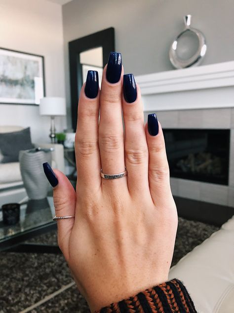 Navy Blue Coffin Nails Dark Nails Inspiration Coffin, Navy Blue Short Coffin Acrylic Nails, Navy Blue Coffin Acrylics, Navy Winter Nails Dark Blue, Midnight Blue Coffin Acrylic Nails, Navy Blue Nails Coffin Short, Very Dark Blue Nails, Super Dark Blue Nails, Midnight Blue And Black Nails