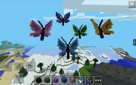 Minecraft Sky Decorations, Butterfly House Minecraft, Fairy Statue Minecraft, Minecraft Fairy World Ideas, Butterfly Minecraft Build, Minecraft Butterfly House, Spring Minecraft Builds, Minecraft Fairy Ideas, Easter Minecraft Builds