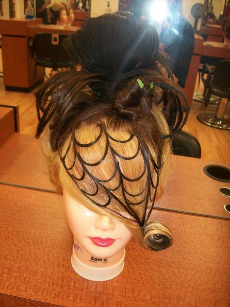 Halloween updo Spooky Halloween Hairstyles, Halloween Hair Updos, Halloween Updos, Beauty School Cosmetology, Halloween Hairstyle, Halloween Hairstyles, Competition Hair, Avant Garde Hair, Hair Halloween