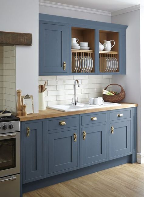 цветовое сочетание, фасады Blue Farmhouse Kitchen, Blue Kitchen Designs, Cabinets Corner, Blue Farmhouse, Rustic Kitchen Cabinets, Blue Kitchen Cabinets, White Counters, Cottage Market, Sink Kitchen