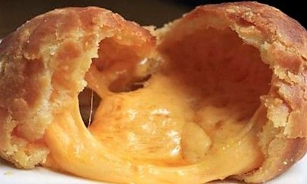 Suzy Homefaker: Cheese Filled Biscuits~ Copycat Abram's Hoop Cheese Biscuit North Carolina Cheese Biscuits, Carolina Recipes, Biscuit Recipes Dinner, North Carolina Food, Peach Seed, Cheese Biscuit, Biscuit Recipes, Cheese Biscuits, Pastry Blender