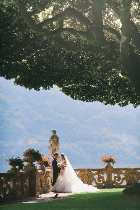 Como Wedding, Dream Wedding Venues, Lake Como Wedding, Photographie Inspo, Destination Wedding Locations, Décor Boho, Lake Wedding, Wedding Mood, Wedding Places