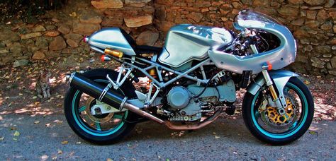 custom Ducati ST4 | ST4 Cafe - Ducati.ms - The Ultimate Ducati Forum Ducati St4, Custom Ducati, Motorcycle Concept, Ducati 996, Ducati Cafe Racer, Ducati Sport Classic, Modern Bike, Touring Motorcycles, Ducati Motorcycles