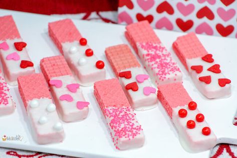 No-Bake Valentine's Day Wafer Cookies - In the Kids' Kitchen Strawberry Wafers, Wafer Cookie Recipe, February Baby Showers, Strawberry Cake Mix Cookies, Valentines Desserts, Chocolate Dipped Treats, Valentines Baby Shower, Strawberry Cake Mix, Valentines Birthday