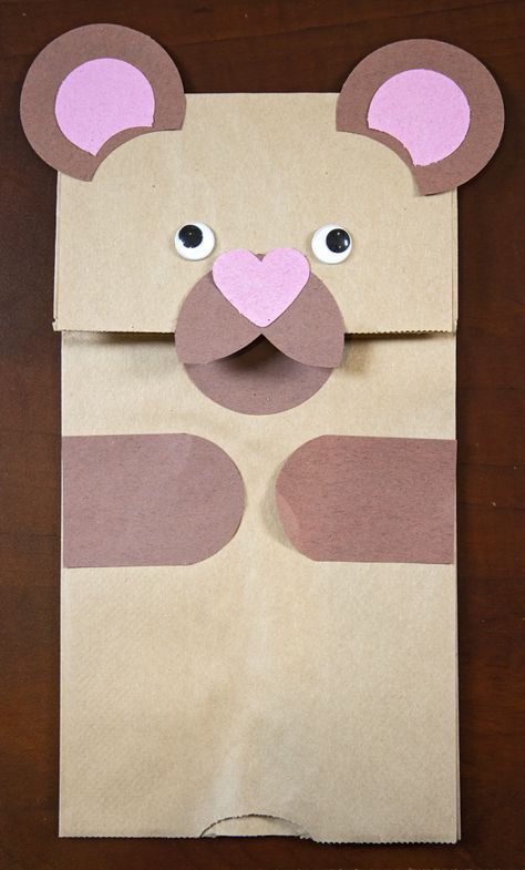 Lunch Bag Crafts, Simple Puppets, Brown Lunch Bag, Make Paper Bag, Art In The Park, Puppets For Kids, Paper Bag Puppets, Kids Lunch Bags, Bear Crafts