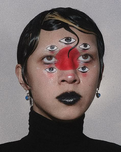 These Wonderfully Weird Instagram Artists Are Totally Mesmerizing | Vogue Hairstyles Halloween, Men Prom, Halloween Hairstyles, Drag Make-up, Hairstyle Short, Dark Portrait, Smink Inspiration, School Hairstyles, Short Hairstyle