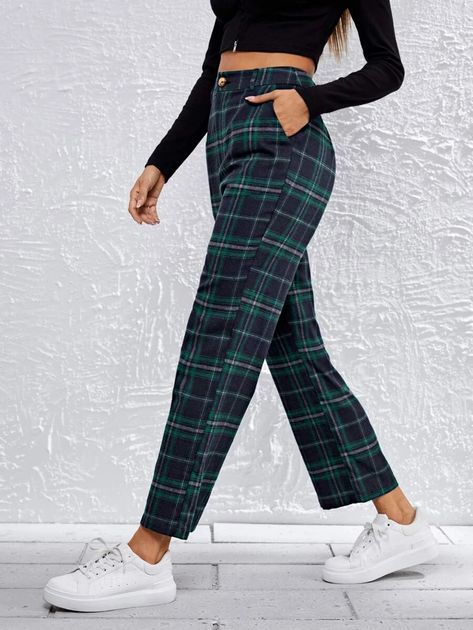 Slant Pocket Tartan Pants | SHEIN USA Green Plaid Pants Outfit, Green Plaid Pants, Plaid Pants Outfit, Plaid Pants Women, Tartan Pants, Winter Trousers, Blue Mom Jeans, Streetwear Shorts, Women Pants