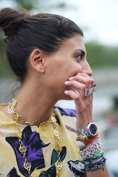 Need a New Watch? Here Are 30 Options You'll Love! Giovanna Battaglia Engelbert, Giovanna Battaglia, Diana Vreeland, Anna Dello Russo, Arm Party, Styling Accessories, Style Crush, Fashion Editor, Laura Ashley