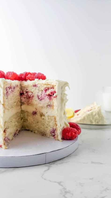 Strawberry And Raspberry Cake, Best Birthday Cake Flavors, Coconut Raspberry Cake, Raspberry Birthday Cake, Raspberries Cake, Raspberry Cake Recipe, Raspberry Cake Filling, Raspberry Layer Cake, Berry Cake Recipe