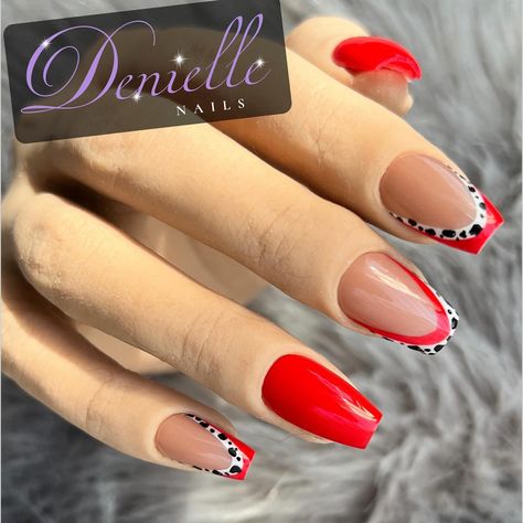 Unleash Your Inner Cruella with These Fierce Press-On Nails! ❤️ Calling all fashionistas and Disney villains! These short coffin press-on nails are a playful twist on Cruella De Vil’s iconic style. Featuring: A bold red base: As captivating and daring as Cruella herself. Double French tips: One side a bold, statement red, the other a playful Dalmatian print. A chic, coffin shape: Edgy and modern, perfect for showing off your fierce side. These nails are perfect for: Making a statement:... Cruella Deville Nails, Cruella Nails, Disney Villain Nails, Devil Nails, Cruella Deville, Short Coffin, Coffin Press On Nails, Dalmatian Print, Coffin Shape