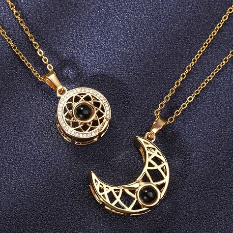 Temu kedvező áron jó termékek, új ügyfeleknek az első rendelés ingyenes szállítással Matching Necklaces For Couples, Bff Jewelry, Sun And Moon Necklace, Moon Pendant Necklace, Gold Sun, Couple Necklaces, Couple Jewelry, Matching Jewelry, Moon Jewelry