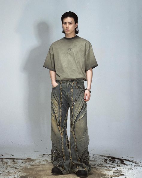 Deconstructed Washing Denim Jeans . Unisex Haevy Duty Denim . #peoplestyle24ss #denimjeans #washingjeans #distressedjeans Men's Denim Style, Brand Guide, Patchwork Jeans, Fashion Seasons, Girly Fashion, Raw Edge, Gothic Fashion, Feminine Style, Denim Fashion