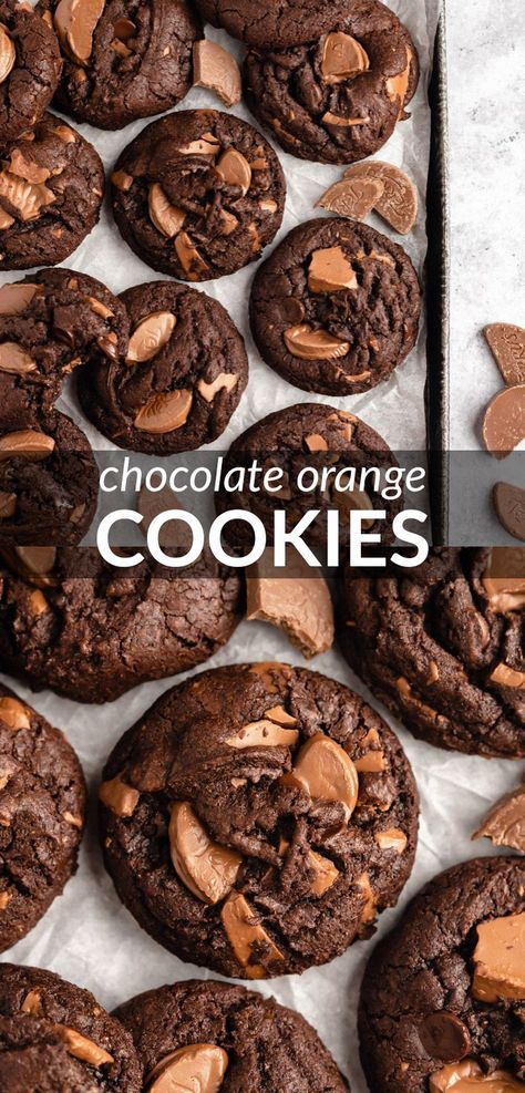 Chocolate Orange Cookies – Deliciously thick, soft, and chewy chocolate cookies that are stuffed full of orange zest, chocolate chips, and Terry’s Chocolate Orange pieces. These cookies are SO GOOD! Chocolate Orange Cookies, Orange Bundt Cake, Terry's Chocolate Orange, Chewy Chocolate Cookies, Orange Cookies, Choc Chip Cookies, Cookies Chocolate, Mini Cheesecakes, Soft Cookie