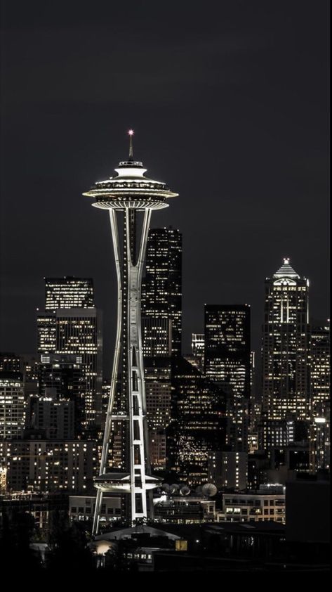 Space Needle Seattle Photography, Seattle Wallpaper, Seattle Space Needle, Seattle Photography, Space Needle Seattle, Seattle City, Scenic Photography, Night Scenery, Dream City