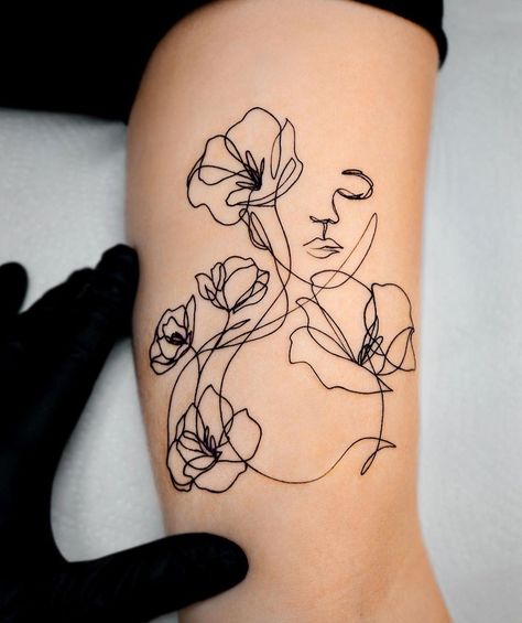 Self-love Tattoo Ideas, Love Tattoo Ideas, Continuous Line Tattoo, Empowering Tattoos, One Line Tattoo, Self Love Tattoo, Single Line Tattoo, Love Tattoo, Thigh Tattoos Women