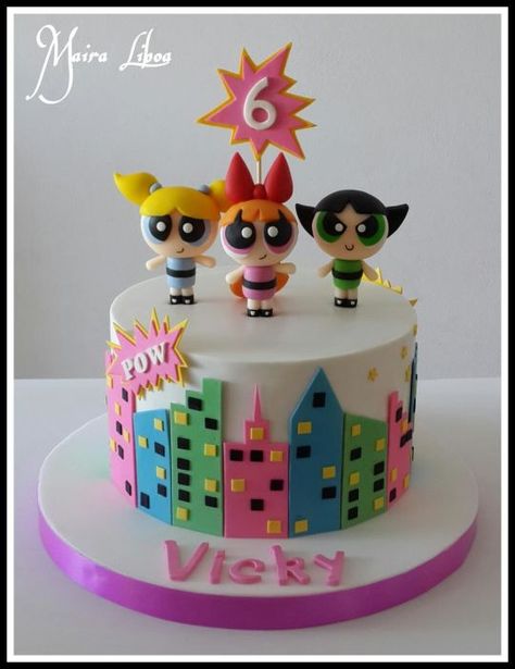 Powerpuff girls - Cake by Maira Liboa - CakesDecor Powerpuff Theme Party, Powerpuff Girl Party Ideas, Powerpuff Birthday Party Ideas, Powerpuff Girls Birthday Party Ideas, Powerpuff Cake, Powerpuff Party, Powerpuff Girls Decorations, Powerpuff Girls Cake, Power Puff Girls Cake