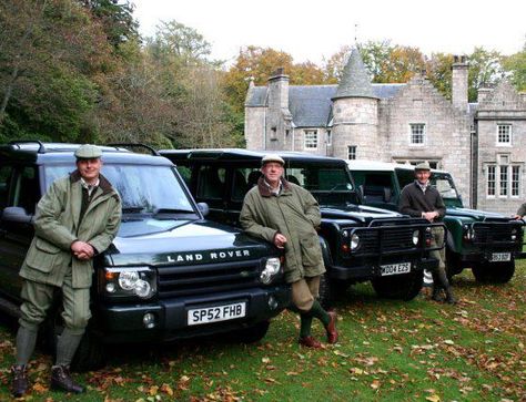 . Irish Photoshoot, Barbour Aesthetic, Pheasant Shooting, Sloane Ranger, Countryside Fashion, British Country Style, Adventure Car, British Country, Range Rover Classic