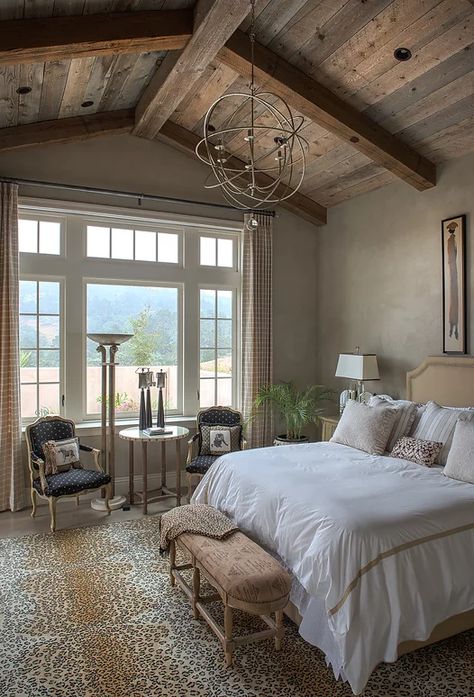 Master Bedrooms Wood Ceiling, Master Bedrooms With Cathedral Ceilings, Barndominium Addition To House, Rustic Shed House, Small Barndominium Interior, Rustic House Floor Plans, Barndominium Bedroom Ideas, Vaulted Ceiling Bedroom Master Suite, Pole Barn House Interior