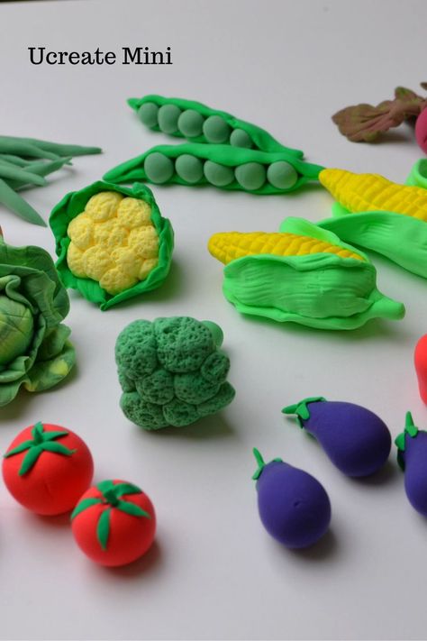 Clay Vegetables, Miniature Vegetables, Kids Vegetables, Rose Crafts, Clay Magnets, Amazing Food Art, Creative Food Art, Vegetable Basket, Polymer Clay Diy