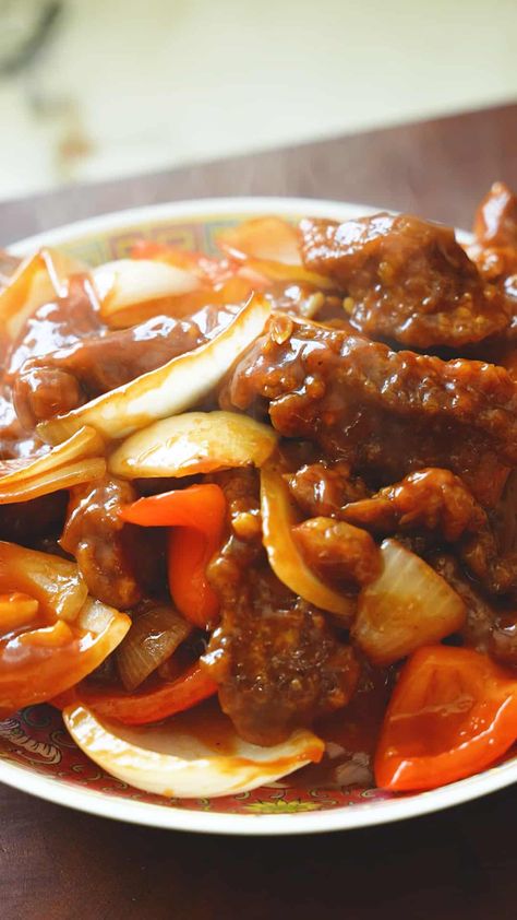 Beijing Beef - Takeout Copycat! (VIDEO) - CJ Eats Recipes Beijing Beef Recipe, Beijing Beef, Cj Eats, Steak Cuts, Sliced Steak, Marinated Beef, Panda Express, Dinner This Week, Sauteed Vegetables