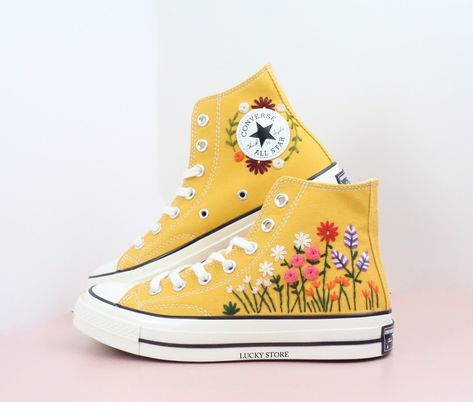 Embroidered converse/ Flower embroidered sneakers/ Converse yellow high tops / Custom embroidered flower Converse/ Gift for daughter  💸 Price includes Converse Shoes and floral embroidery as shown 🌸 You can send me your Converse/Vans shoes or I can buy them for you. We stock all the Converse and Vans shoes you want, if you want other Converse/Vans shoes in the store, please message us. Your embroidered Converse/Vans shoes will be available for shipping in 7-15 days. 🌸 I started hand embroider Flower Converse, Converse Haute, Converse Chuck Taylor 70s, Chuck Taylor 70s, Converse Yellow, Embroidered Sneakers, Embroidered Converse, Converse Custom, Sneakers Converse