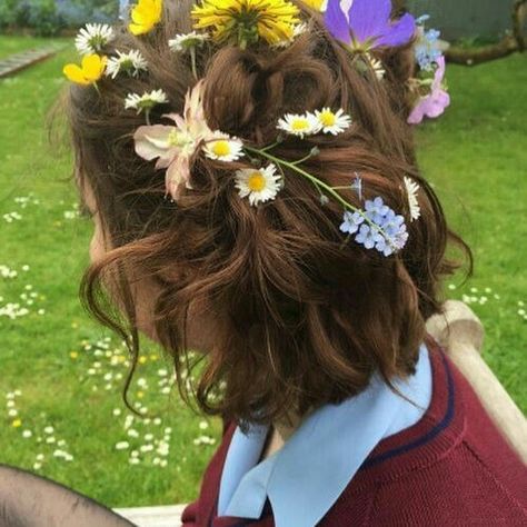 Flowers In Her Hair, The Grass, Flower Crown, A Flower, Her Hair, Short Hair, A Woman, Crown, Flowers