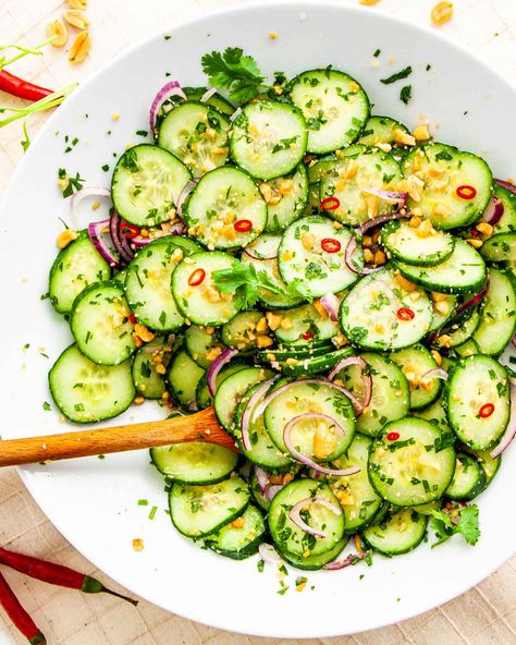 Indonesian Salad, Thai Cucumber Salad Recipe, Thai Cucumber, Thai Cucumber Salad, Great Salad Recipes, Asian Cucumber Salad, Crispy Wonton, Cucumber Salad Recipe, Thai Salads