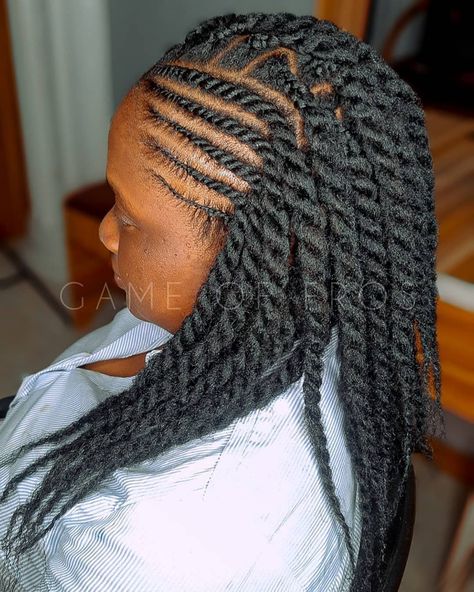 Twist On Short Natural Hair, New Braid Styles, Short Natural Hair, Braiding Styles, African Hair Braiding Styles, Mini Twists, Senegalese Twist, African Hair, Rope Twist