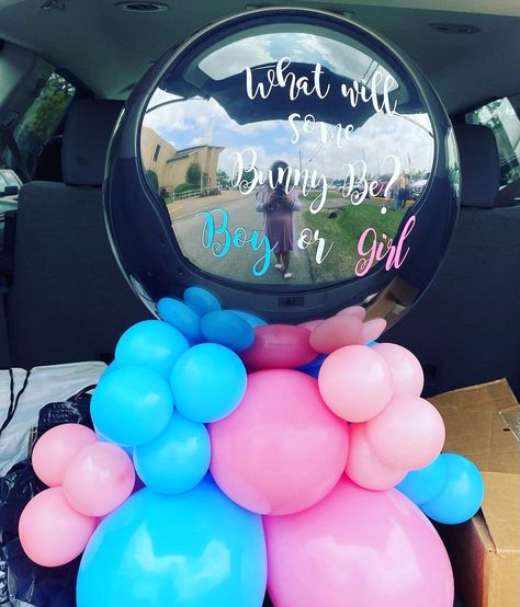 EMDpartydecor on Instagram: “💙Gender Reveal Balloon Bouquet💖 🐰What will some Bunny be?🐰 What a beautiful way to spend Easter, finding out the baby’s gender.…” Gender Reveal Balloons, Balloon Bouquet, Gender Reveal, Boy Or Girl, Balloons, Easter, On Instagram, Instagram