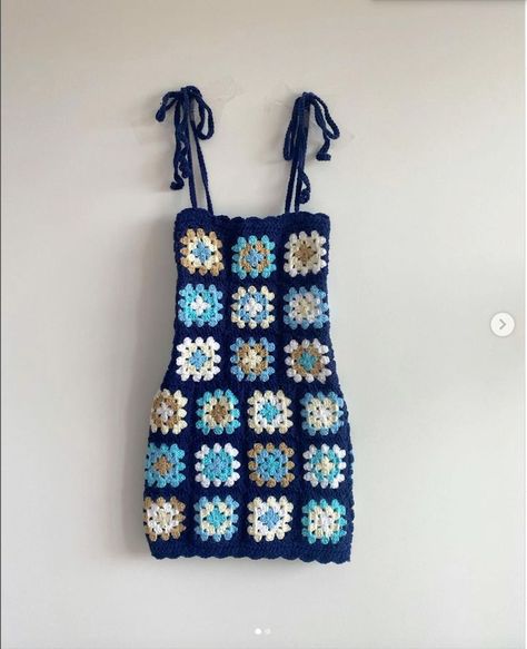 Granny Square Dress, Square Dress, Fashion Mood Board, Crochet Granny, Crochet Techniques, Crochet Dress, Crochet Clothes, Granny Square, The Wall