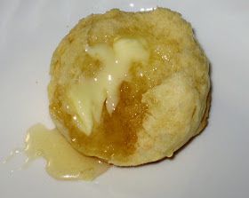 The Iowa Housewife: Never-Fail Lard Biscuits Biscuits With Lard, Lard Biscuits Recipes, Lard Biscuits, Old Fashioned Biscuit Recipe, Cat Head Biscuits, Lard Recipe, Southern Biscuits Recipe, Whole Wheat Biscuits, Easy Homemade Biscuits