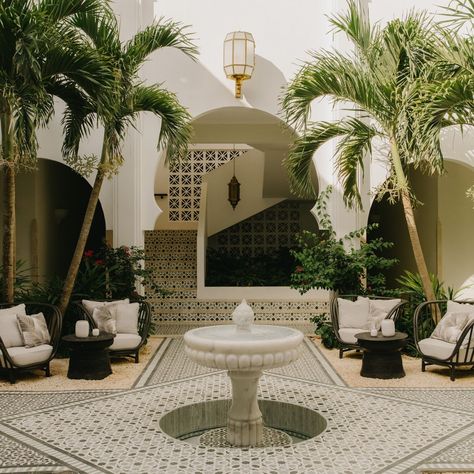 The Belmond Hotel's new Guerlain wellness spa takes inspiration from Anguilla’s earliest inhabitants. Holistic Design, Wellness Space, Property Branding, Yacht World, Korea Tourism, Belmond Hotels, Luxury Private Jets, Wellness Hotel, Beauty Rituals