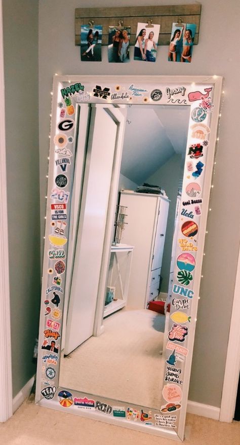 stickers on a mirror! Room Moodboard, Beachy Room, Cool Dorm Rooms, Fairy Lights Bedroom, Tumblr Rooms, Bilik Tidur, Room Deco, Teen Room Decor, Hydroflask Stickers