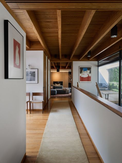 Midcentury Architecture, Mid Century Interior, Mid Century Architecture, Modern Style Homes, Scandinavian Minimalism, Japanese Interior, Forest House, Commercial Interior Design, Mid Century House