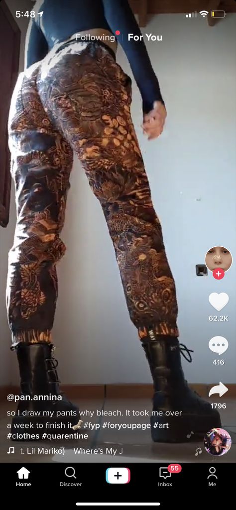 drawing on black jeans with bleach!! Tik Tok Videos Ideas, Bleach Designs, Black Jeans Pants, Handbag Business, Diy Vetement, Bleach Art, Tik Tok Videos, Jeans Diy, Jeans Pants