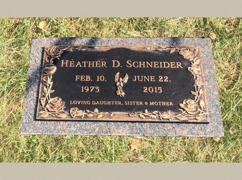 Flat Bronze Headstone with Angel Emblem and Crowncrest Rose Frame Grave Headstones Beautiful, Flat Gravestone Ideas, Flat Headstone Ideas Design, Head Stones Cemetery Ideas, Headstones Designs, Flat Grave Markers, Flat Headstones, Monument Ideas, Headstone Ideas