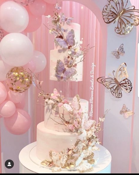 Fairytale Baby Shower Theme, Butterfly Theme Quinceanera, Gold Butterfly Cake, Centerpieces Balloons, Pink Butterfly Theme, Butterfly Sweet 16, Butterfly Wedding Theme, Quince Cakes, Butterfly Centerpieces