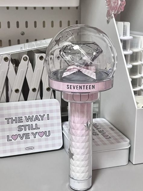 Svt Lightstick, Pink Seventeen, Seventeen Diamond, Pink Desk Decor, Seventeen Lightstick, Seventeen Concert, Carat Bong, Kpop Lightstick, Pink Core